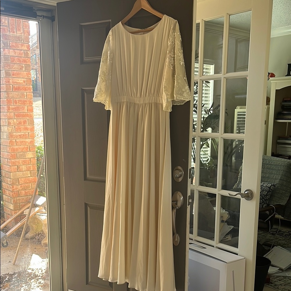 Paper Crown Cream Flutter Sleeve Gown